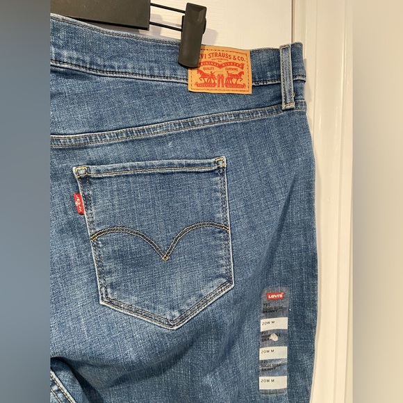 NWT Levi’s Size 20W High Rise Skinny 721 Medium Wash Stretch Classic 5 Pocket - Picture 7 of 12